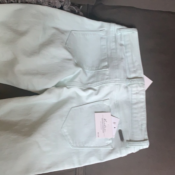 Jeans - Picture 3 of 3